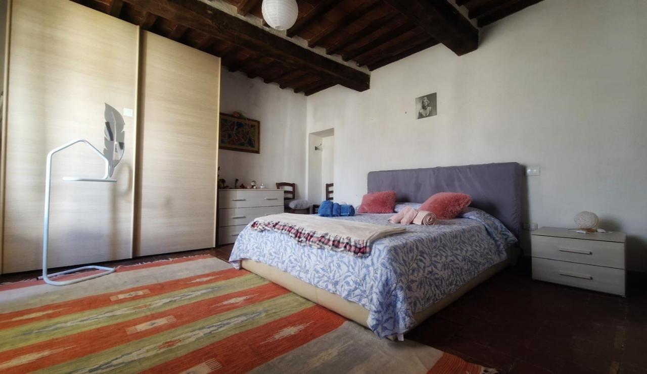 appartamento con due camere matrimoniali nel centro di roccatederighi Esterno foto