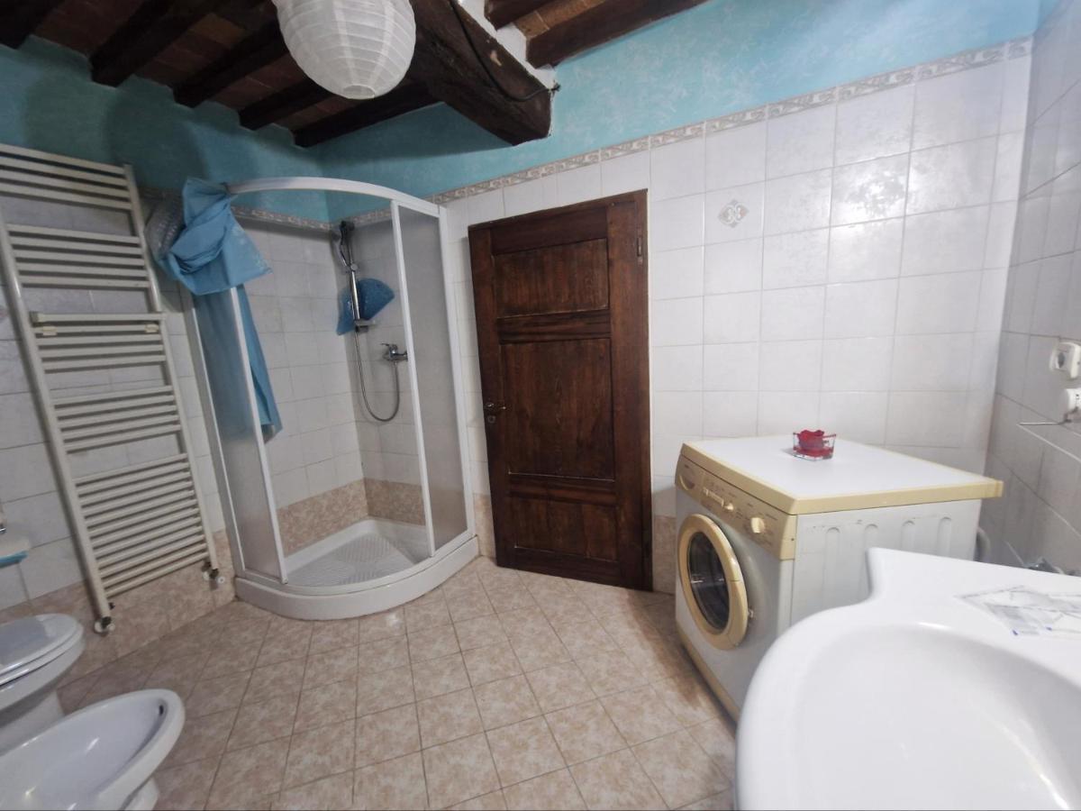 appartamento con due camere matrimoniali nel centro di roccatederighi Esterno foto
