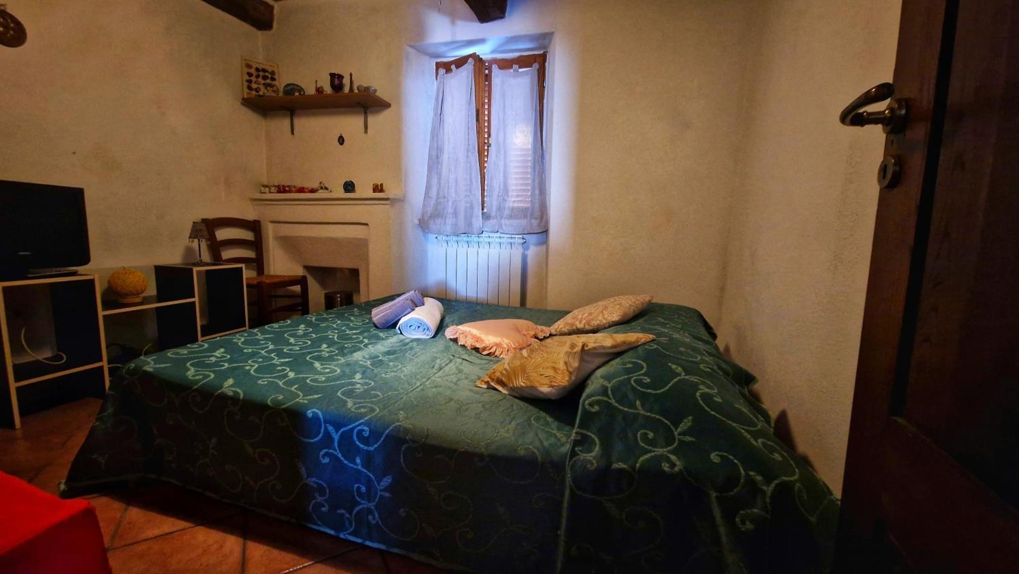appartamento con due camere matrimoniali nel centro di roccatederighi Esterno foto